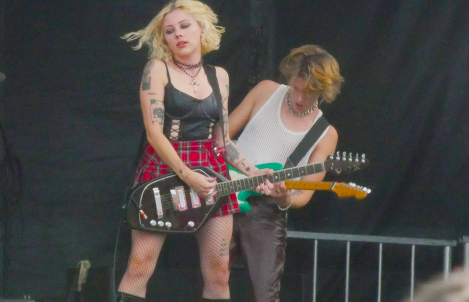 Riot Fest Chicago 2022 Review In Photos Pale Waves